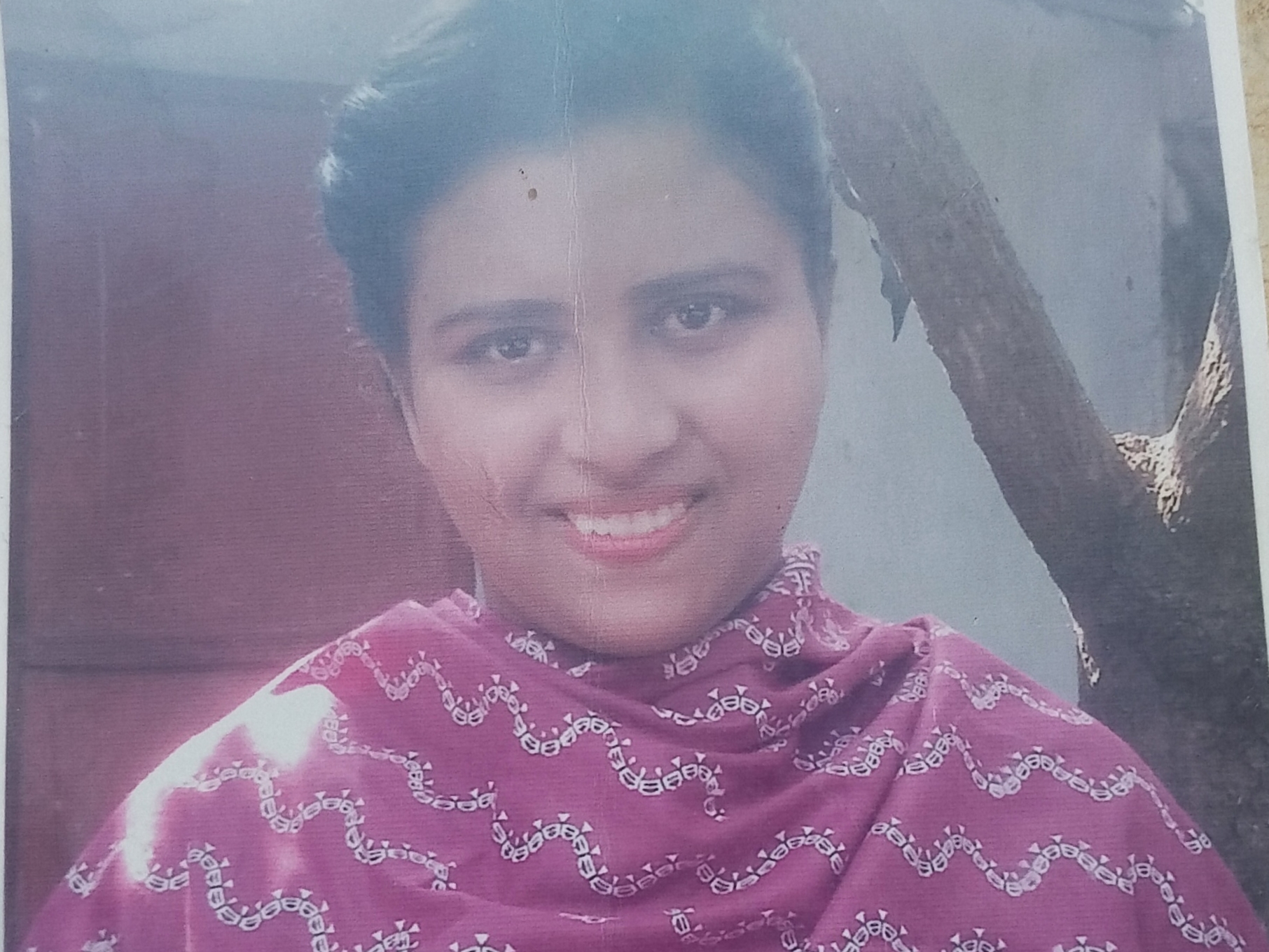 দুই মাসেও মেলেনি মানসিক ভারসাম্যহীন তরুণী তিন্নির সন্ধান, দিশেহারা পরিবার
