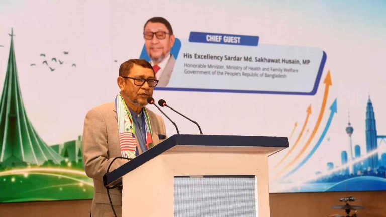 বাংলাদেশ ও মালয়েশিয়ার বন্ধুত্ব দীর্ঘদিনের: স্বাস্থ্যমন্ত্রী
