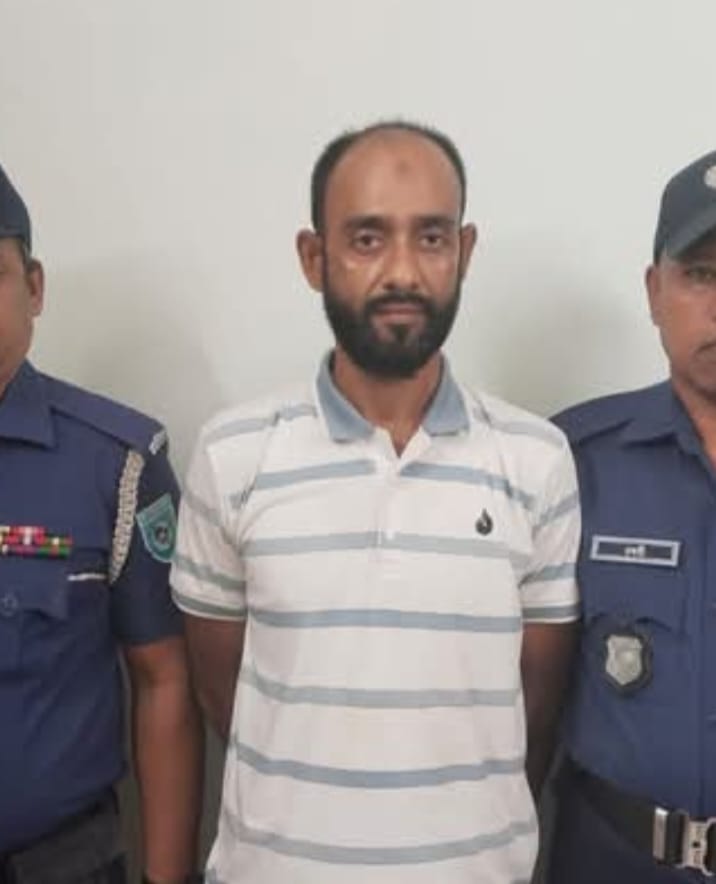 উচ্চ মুনাফার ফাঁদে শত মানুষ, ৭ মামলার ওয়ারেন্টভুক্ত হাফিজ গ্রেপ্তার