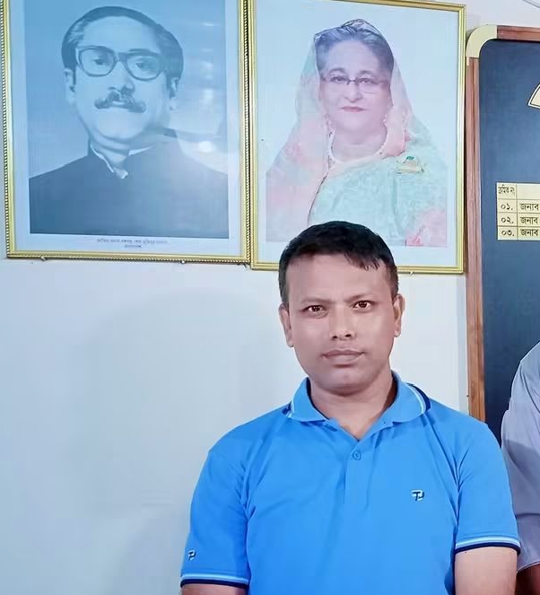 গ্রেপ্তারের পরদিনই জামিন আ.লীগ নেতার, মামলা আড়ালের অভিযোগে ওসির বিরুদ্ধে তদন্ত