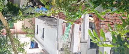 রামগঞ্জে প্রশাসনের নাকের ডগায় সরকারি দিঘির পাড়ে ইমারত নির্মাণের অভিযোগ