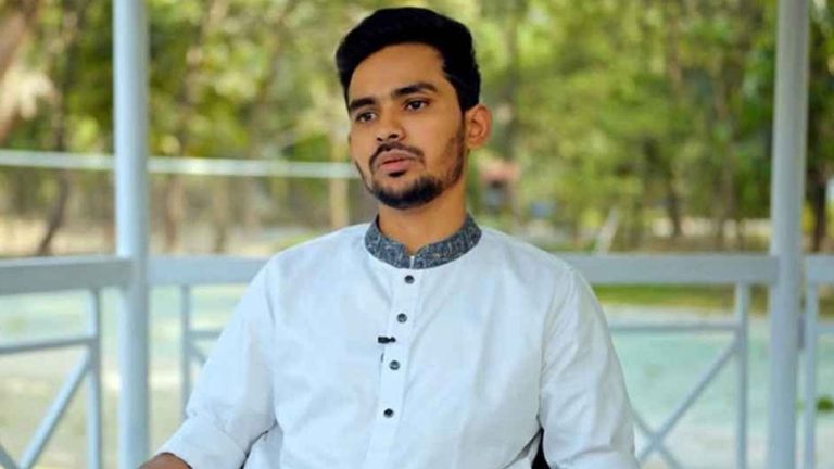 দুর্নীতির অভিযোগের বিরুদ্ধে আসিফ মাহমুদের ‘বোল্ড’ স্ট্যাটাস