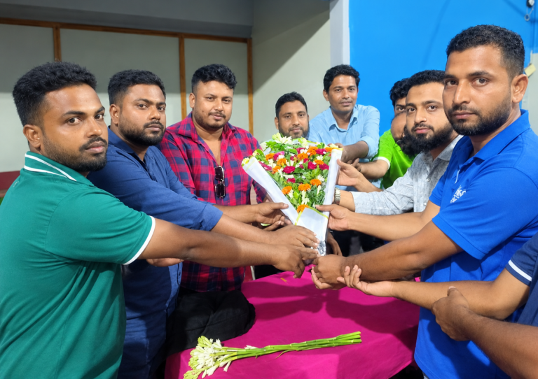 ফকিরহাট বিক্রয় প্রতিনিধি গ্রুপের ঐক্যজোট গঠন