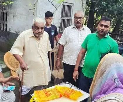 পাটকেলঘাটার ব্যবসায়ী কেশব সাধুর পিতার মৃত্যু, তালা প্রেসক্লাবের শোক