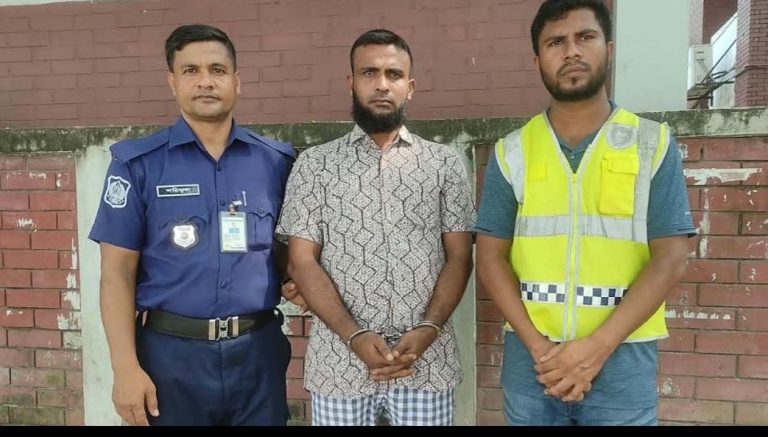 দিনাজপুরের বিরলে হত্যা মামলার মৃত্যুদণ্ডপ্রাপ্ত পলাতক আসামি গাজীপুরে গ্রেপ্তার