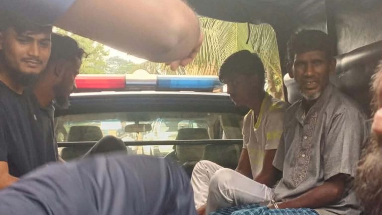 রাজনগরে শ্রমিক দলের সভাপতির ওপর হামলার অভিযোগে গ্রেপ্তার-৩