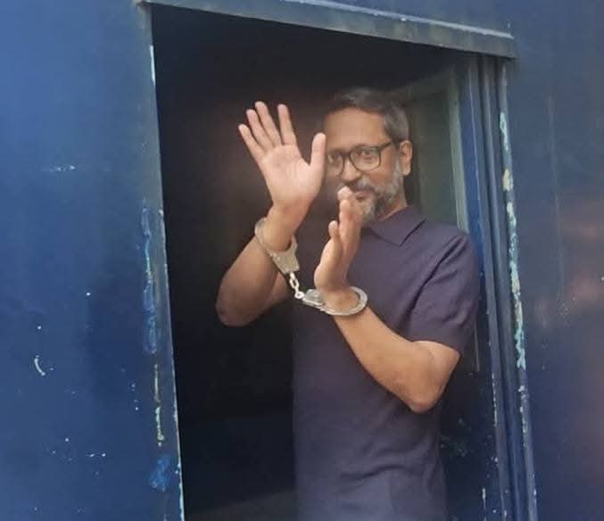 ইজিবাইক চালক আল-আমিন হত্যা মামলা: সাবেক এমপি মুক্তাকে ২ দিনের রিমান্ড দিলেন আদালত