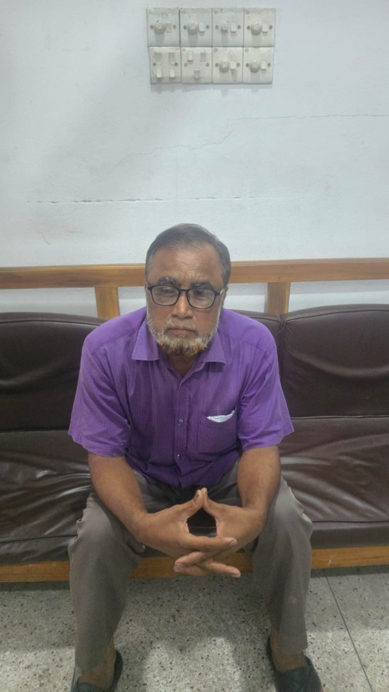 পঞ্চগড়ে সন্ত্রাসবিরোধী মামলায় সাতমেরা আ’লীগ সভাপতি গ্রেপ্তার, আদালতে প্রেরণ