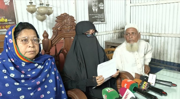 ছোট ভাই আলমগীরই হত্যা করায় বিএনপি নেতা জাহাঙ্গীরকে,সংবাদ সম্মেলনে দাবি নিহতের স্ত্রীর