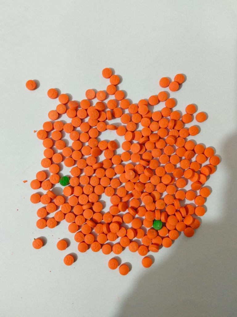 ইটনায় ২৪৫ পিস ইয়াবাসহ ৬ জন আটক