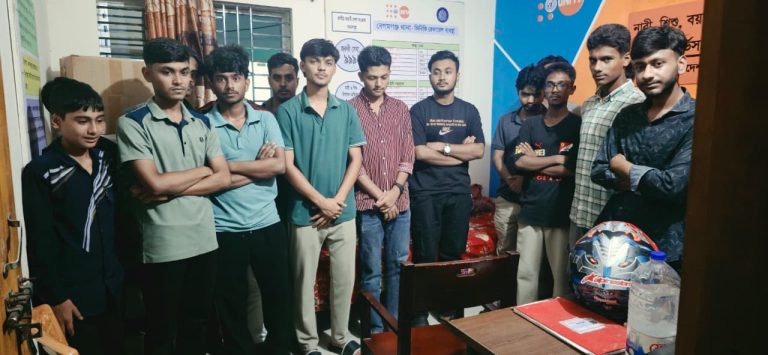 নোয়াখালীতে কিশোর গ্যাংবিরোধী অভিযানে আটক ৬৮