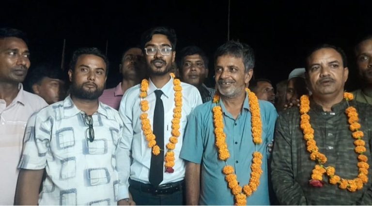 কুড়িগ্রামে জেলা আইনজীবী সহকারী মোহরার এি-বার্ষিক  নির্বাচনে বিজয়ী হলেন যারা