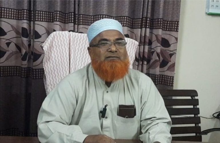 কুড়িগ্রামে অধ্যক্ষ জমির বিনিময়ে চাকরি দিলেন আওয়ামী পরিবারে