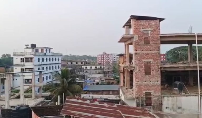 রামগঞ্জ পৌরসভায় বাড়ছে অপরিকল্পিত নগরায়ণ ৭০শতাংশ ভবন ঝুঁকিপূর্ণ