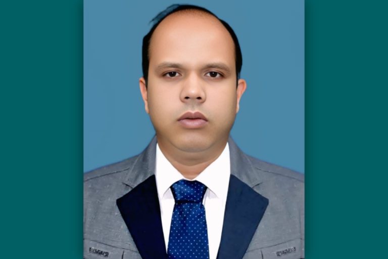 শারদীয় দূর্গা পূজার শুভেচ্ছা জানিয়েছেন আশীষ কুমার চক্রবর্তী