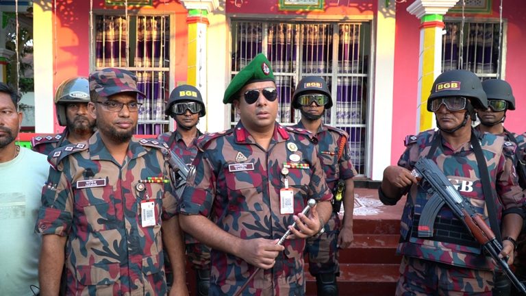 হবিগঞ্জে সীমান্তবর্তী পূজামণ্ডপের নিরাপত্তায় ১২ প্লাটুন বিজিবি মোতায়েন, ৫৫ বিজিবির তিন স্তরবিশিষ্ট নিরাপত্তাবলয় কার্যকর