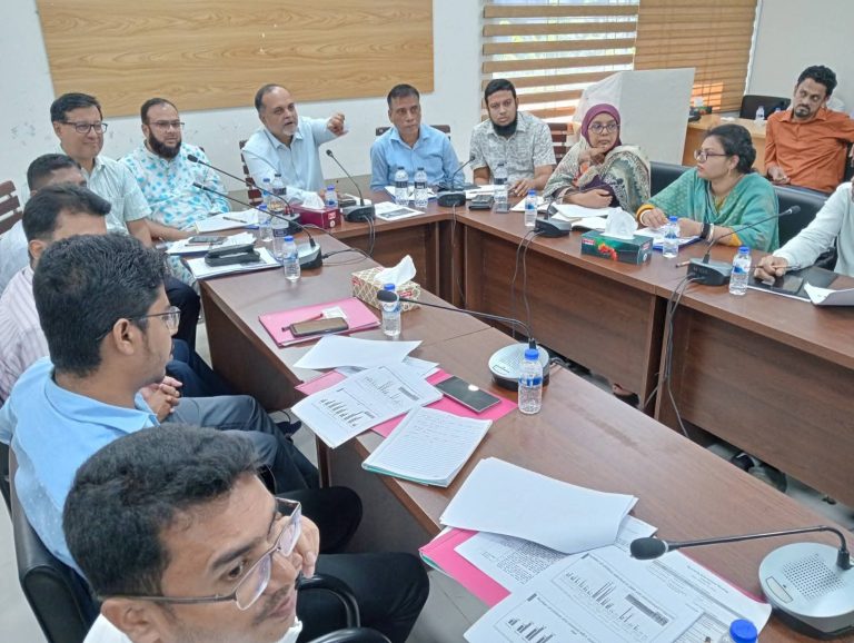 হবিগঞ্জে স্বাস্থ্য বিভাগের কোয়ার্টারলি ডাটা রিভিউ মিটিং অনুষ্ঠিত