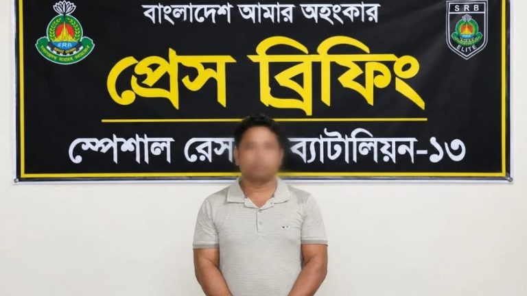 লালমনিরহাটে তালাকপ্রাপ্ত স্ত্রীকে ধর্ষণ ও পর্নোগ্রাফি মামলায় স্বামী গ্রেপ্তার