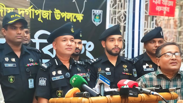 জামালপুরে দুর্গাপূজার নিরাপত্তায় এসআরবি-১৪’র বিশেষ প্রস্তুতি