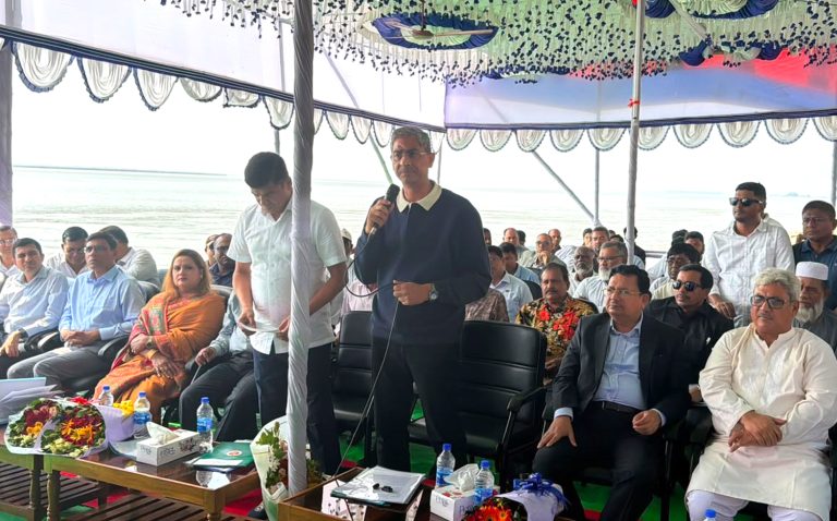আগামী বছরের জানুয়ারি-ফেব্রুয়ারিতে পদ্মা ব্যারেজ প্রকল্পের উদ্বোধন : পানিসম্পদ মন্ত্রী এ্যানি