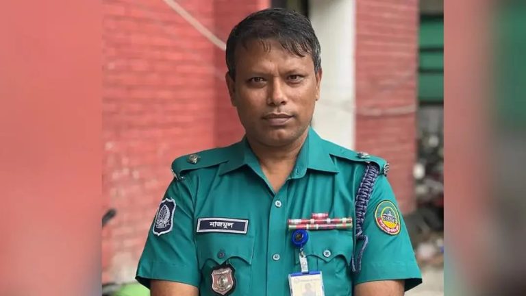 তিন মামলার তথ্য গোপনের অভিযোগে রংপুরের সেই ওসিকে বদলি