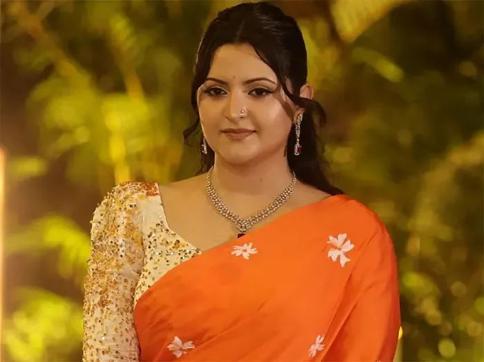 শিউলি ফুলের আবহে পরীমনির জন্মদিন, নতুন সিনেমা ‘ফারজান’-এর ঘোষণা