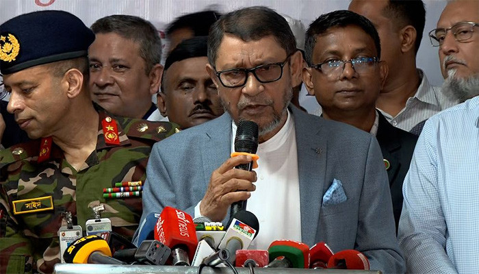 ডেঙ্গু মোকাবেলায় ৫ লাখ টেস্ট কিট দিয়েছে যুক্তরাষ্ট্র, পর্যায়ক্রমে সারাদেশে পাঠানো হবে : স্বাস্থ্যমন্ত্রী